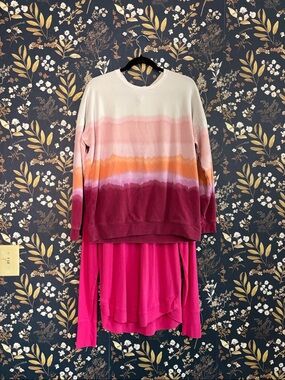 Athleta Bright Pink Ombre Crewneck Top Bundle of 2